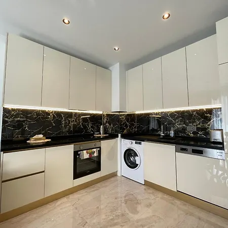 Sa Apartments! Luxury Residence 300M To The Beach