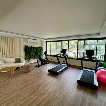 Sa Apartments! Luxury Residence 300M To The Beach Apartment