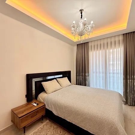 Sa Apartments! Luxury 2br With Private Access *