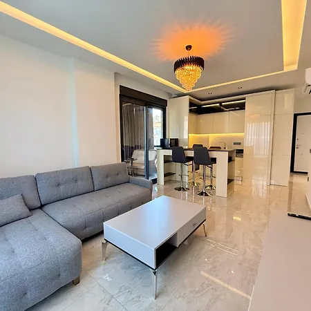 Sa Apartments! Luxury 2br With Private Access