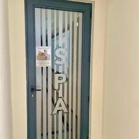 Sa Apartments! Luxury 2Br With Private Beach Access Apartmán *