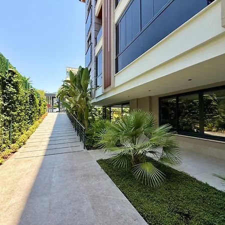 Apartmán Sa Apartments! Luxury 2Br With Private Beach Access *