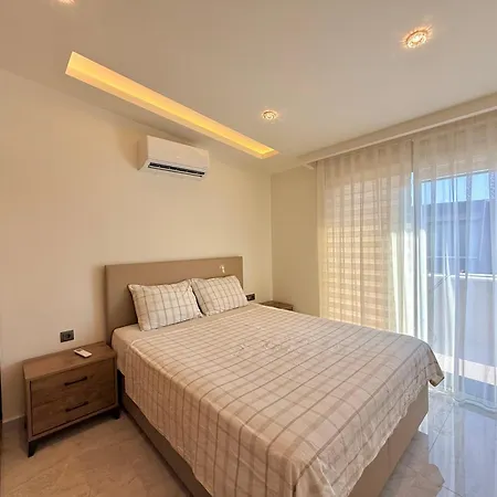 Sa Apartments! Luxury 2Br With Private Beach Access Apartmán *